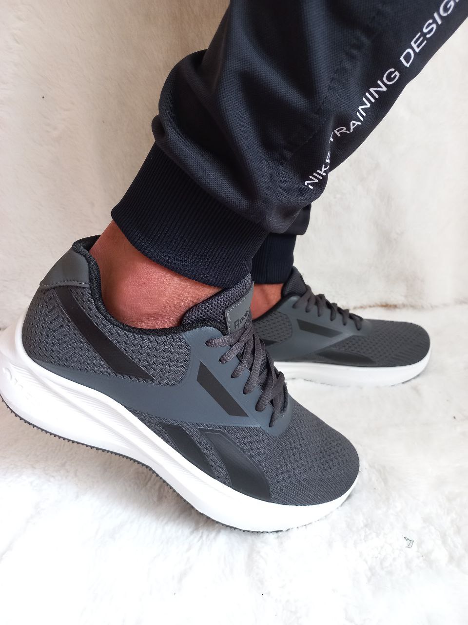 حذاء ROOBOK - الصورة 6