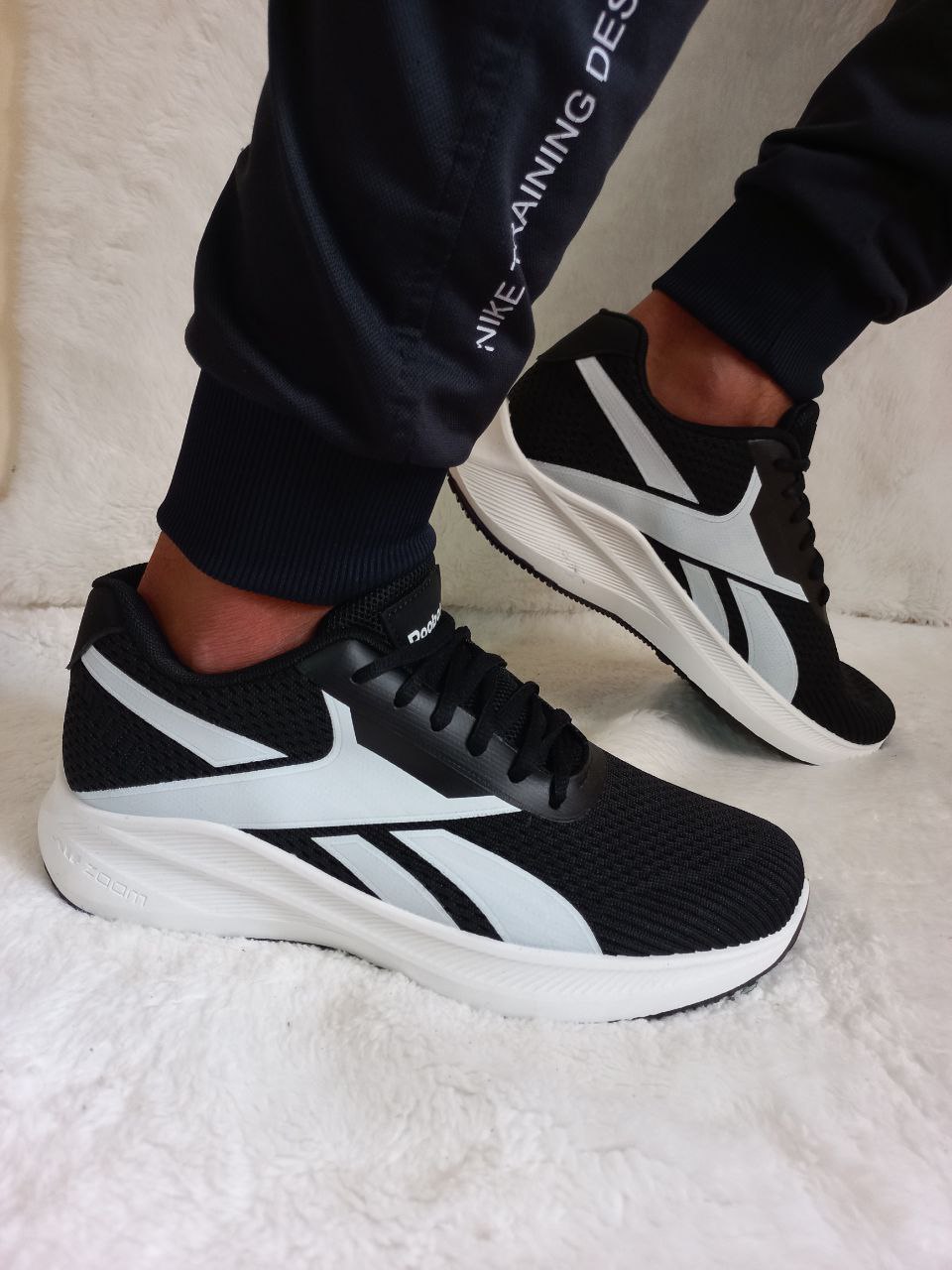 حذاء ROOBOK - الصورة 3